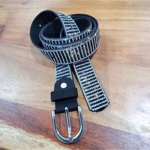NWOT Womens Jewel Bedazzled Belt Faux Suede- fits up to M